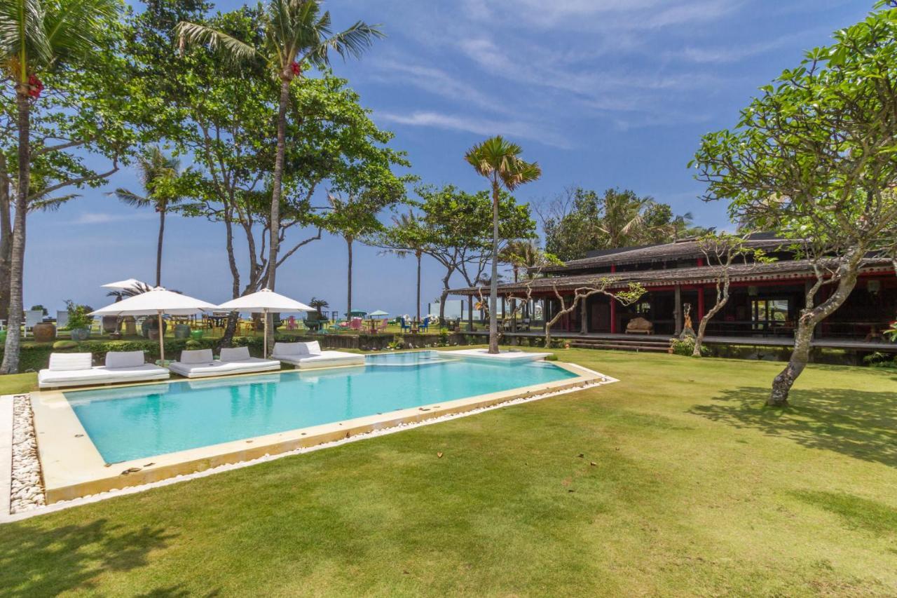 Morabito Art Resort Legian Buitenkant foto