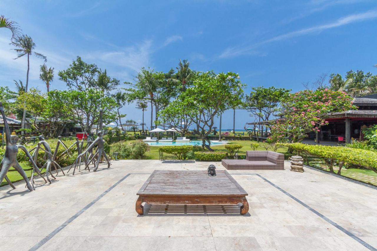 Morabito Art Resort Legian Buitenkant foto