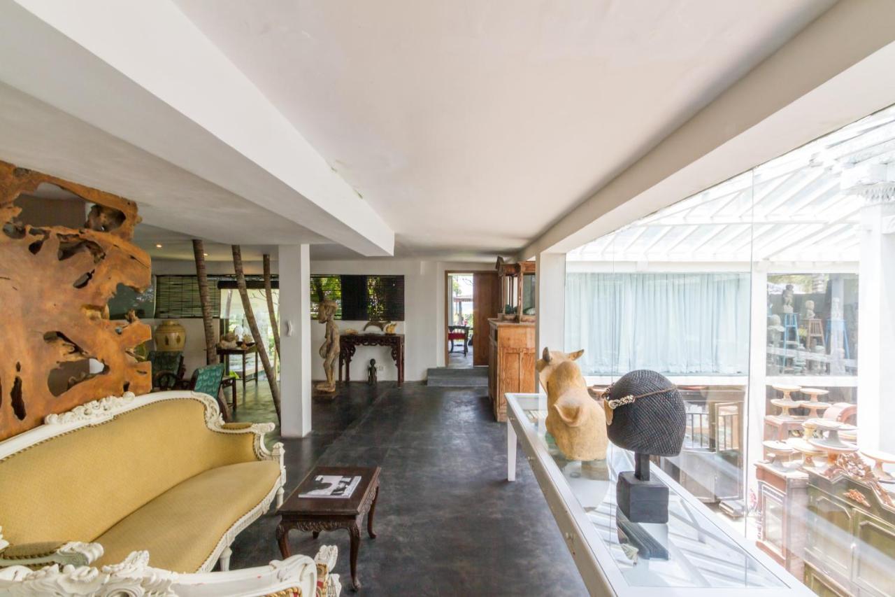 Morabito Art Resort Legian Buitenkant foto